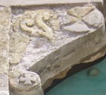 mensola portale navata centrale